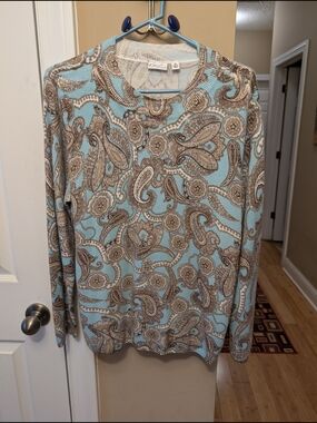 Kim Rogers Lightweight Paisley Crewneck Sweater - Light Blue & Brown